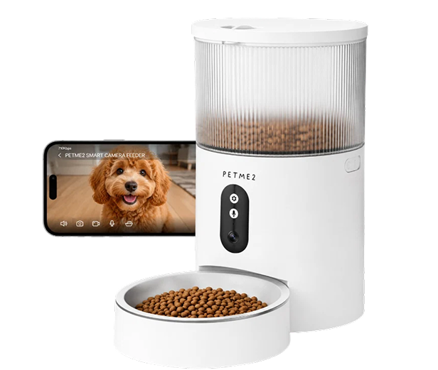 Smooth dispensing. Fresher dry food.